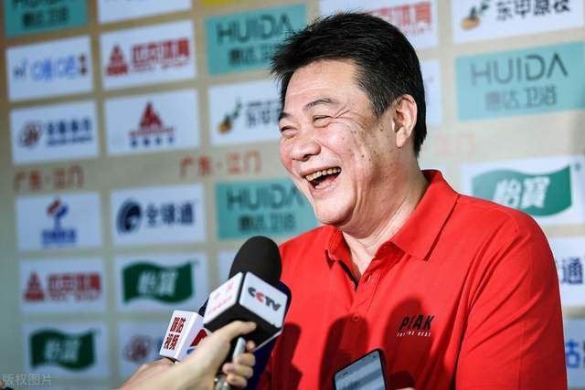 精品久久综合一区二区